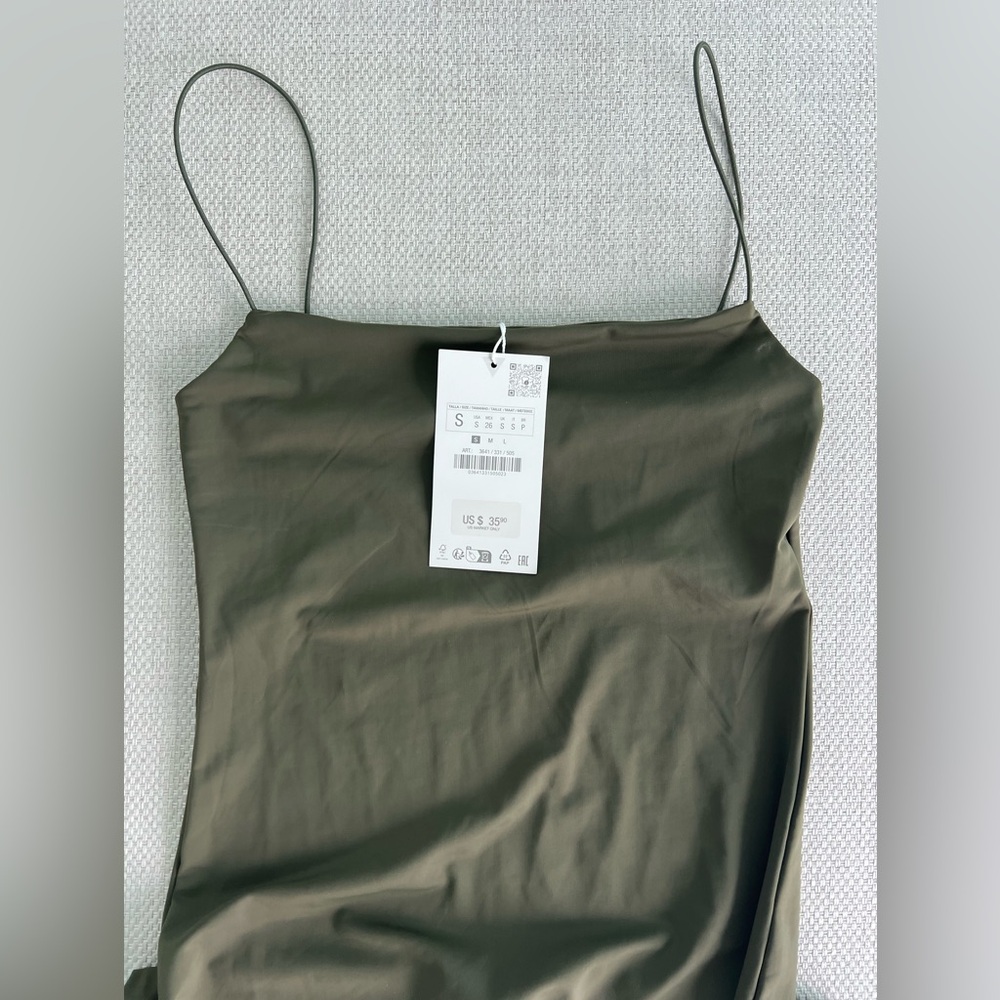 ZARA DRESS - Picture 2 of 4